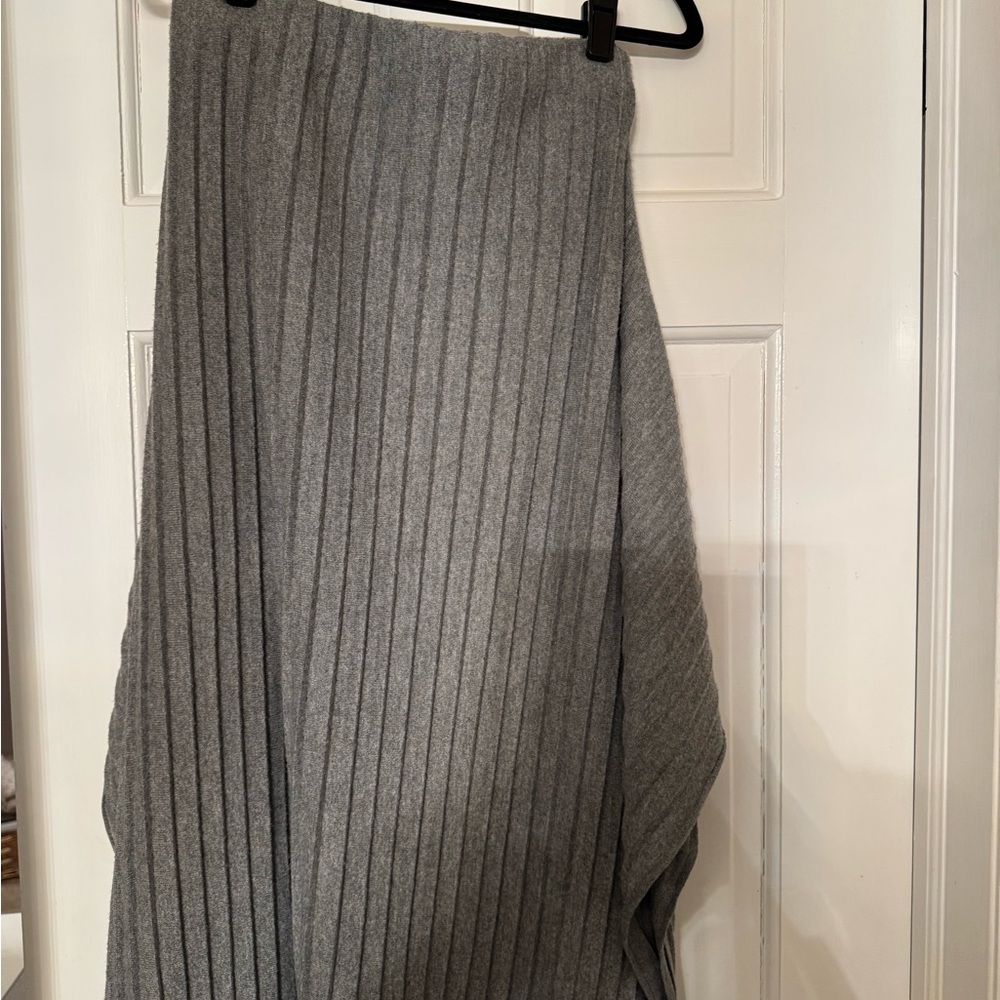 Zara Gray A-Line Pleated Skirt Set